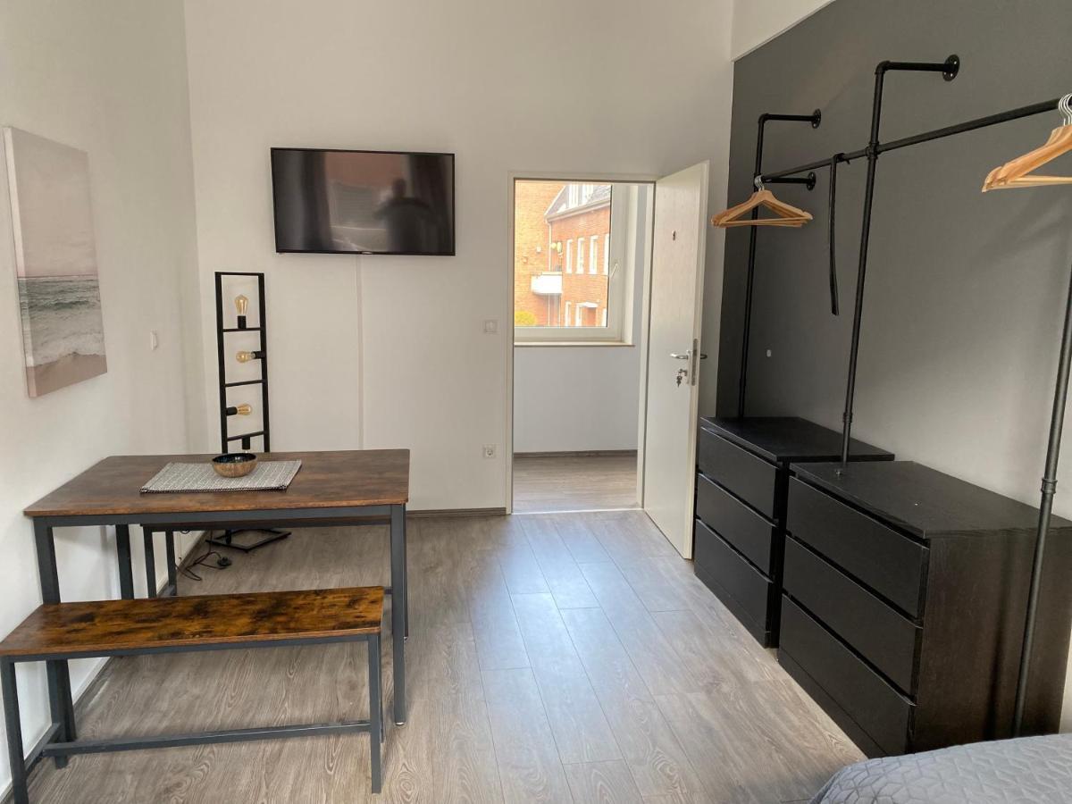 Apartment An Der Weserpromenade - Schlachte - Parkplaetze Bremen Bagian luar foto