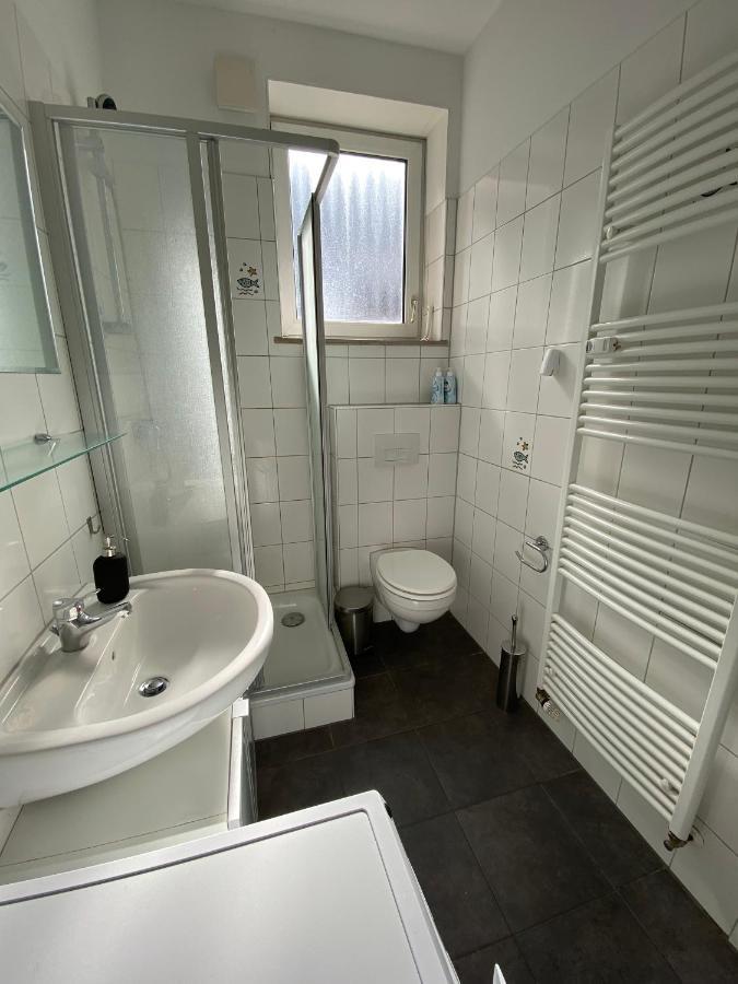 Apartment An Der Weserpromenade - Schlachte - Parkplaetze Bremen Bagian luar foto